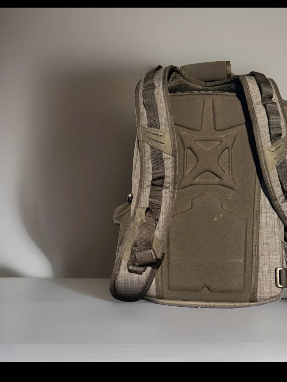 Men's Gray Everyday Backpack - EDC Carry